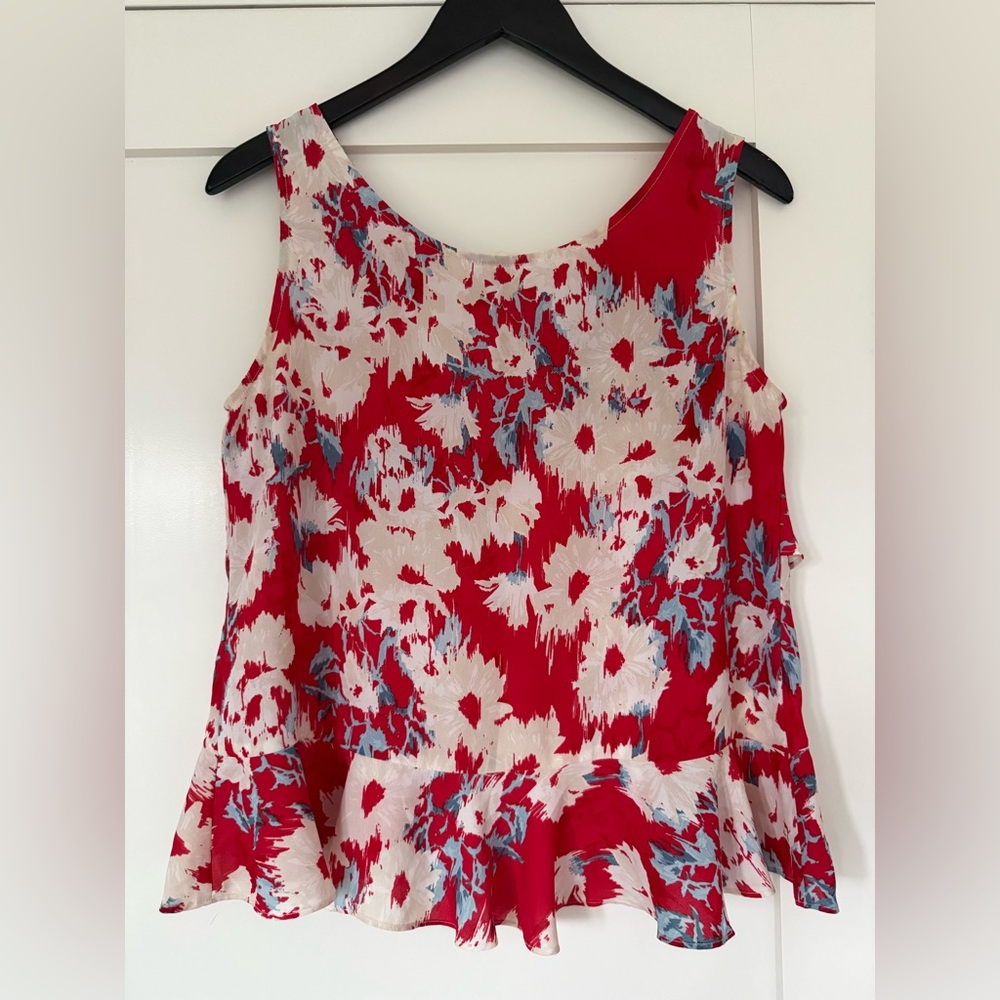 Paper Crown sleeveless blouse Small EUC